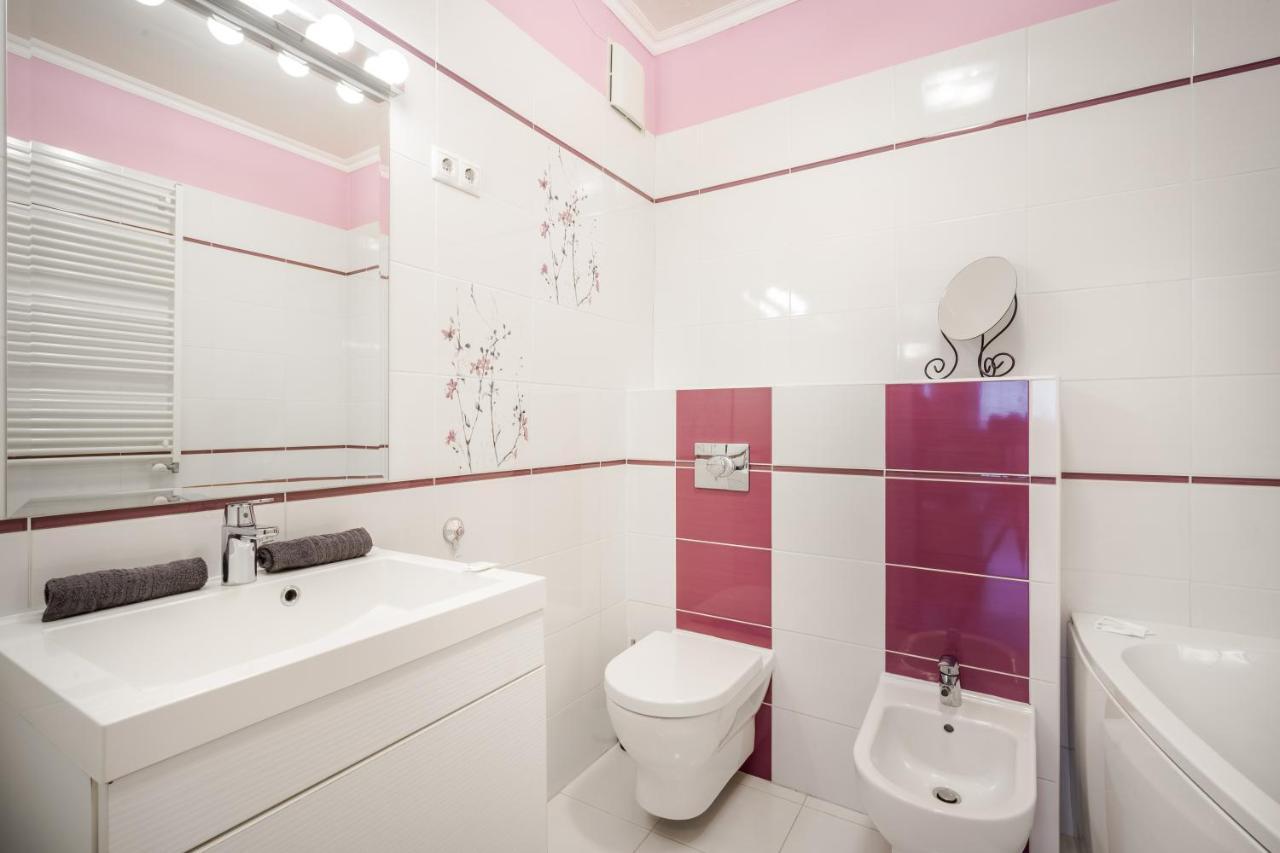 Apartment Downtown Karpat 9 ブダペスト エクステリア 写真