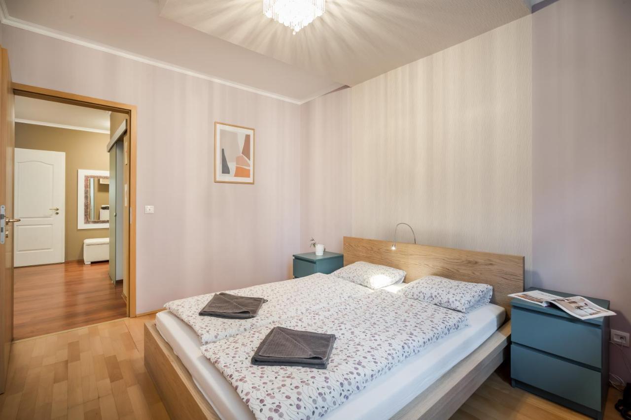 Apartment Downtown Karpat 9 ブダペスト エクステリア 写真