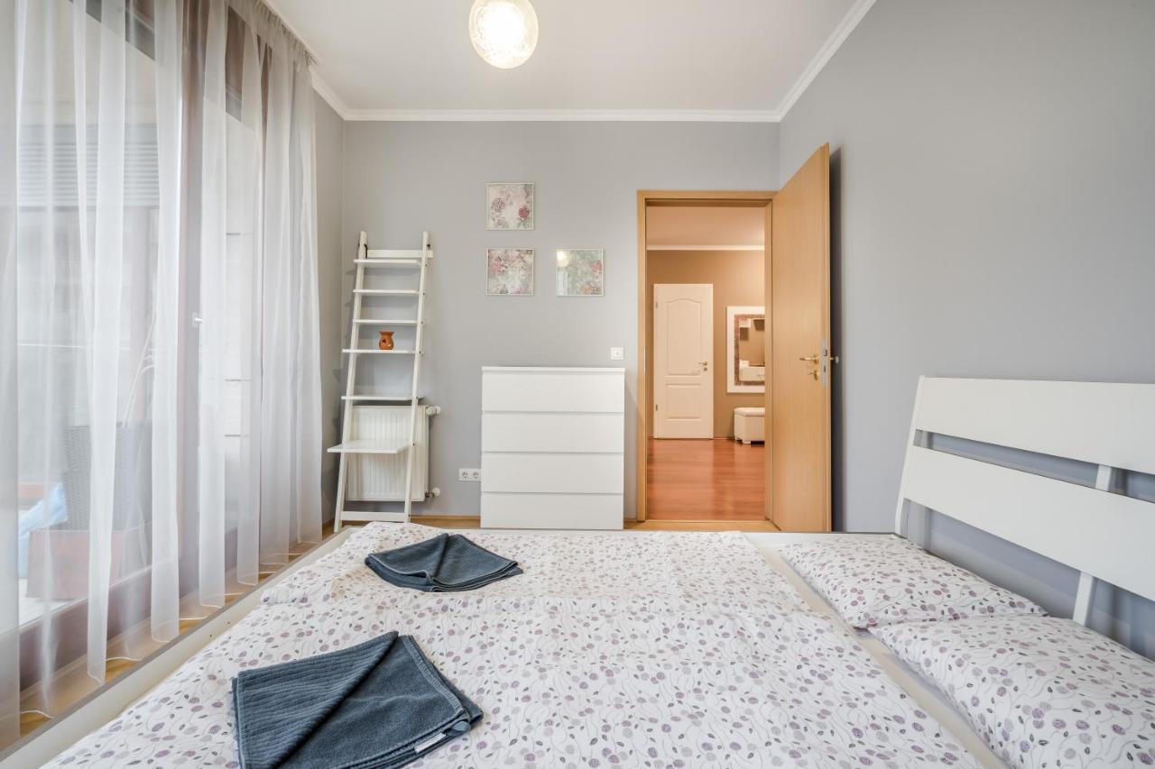 Apartment Downtown Karpat 9 ブダペスト エクステリア 写真