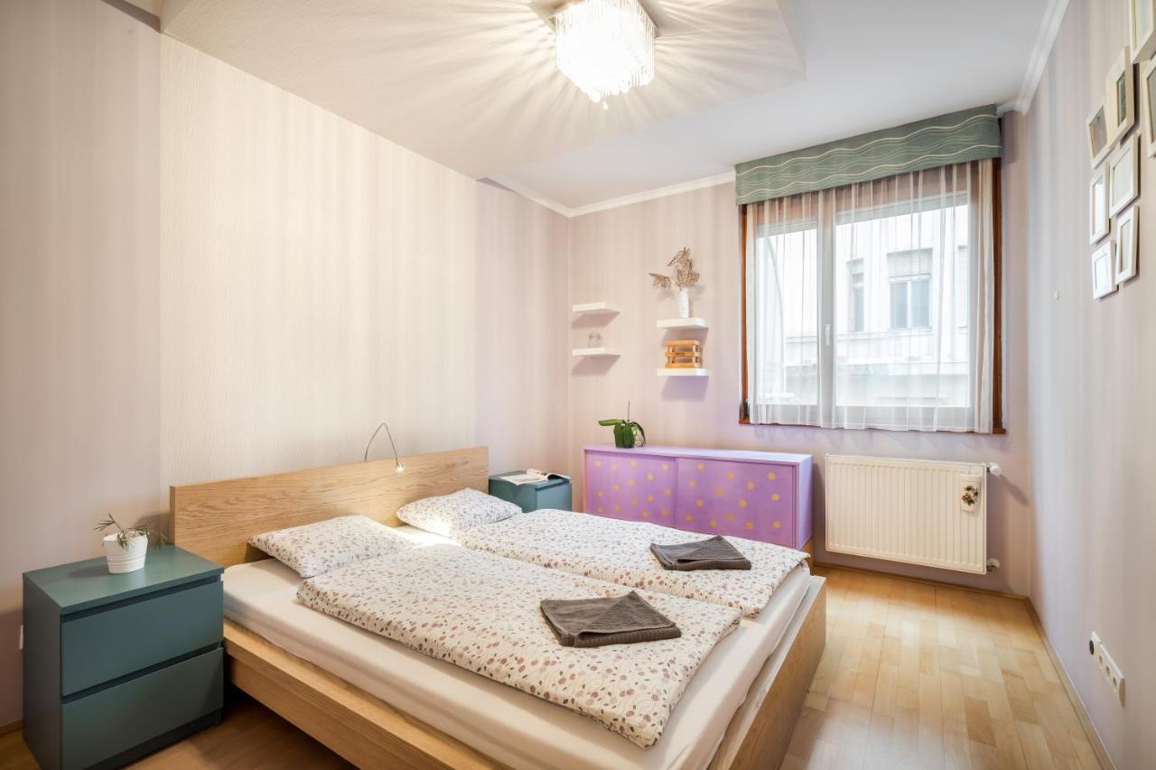 Apartment Downtown Karpat 9 ブダペスト エクステリア 写真