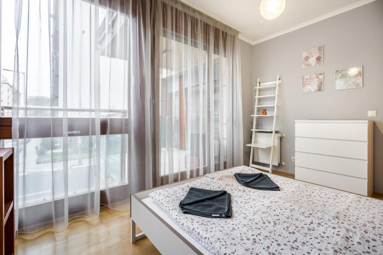 Apartment Downtown Karpat 9 ブダペスト エクステリア 写真